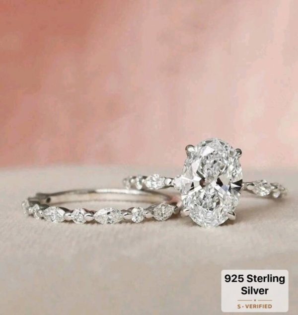 2ct Oval Shape Marquise Round Diamond Set - Image 2