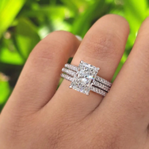 Exquisite And Elegant Zirconia Triple Wedding Set