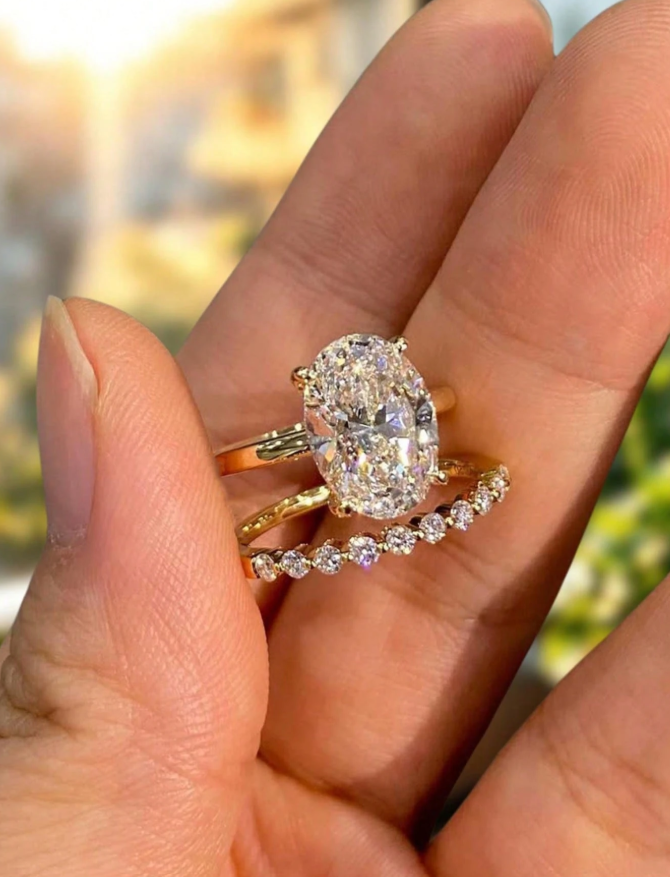 Oval Shape Set Wedding Set - Image 2