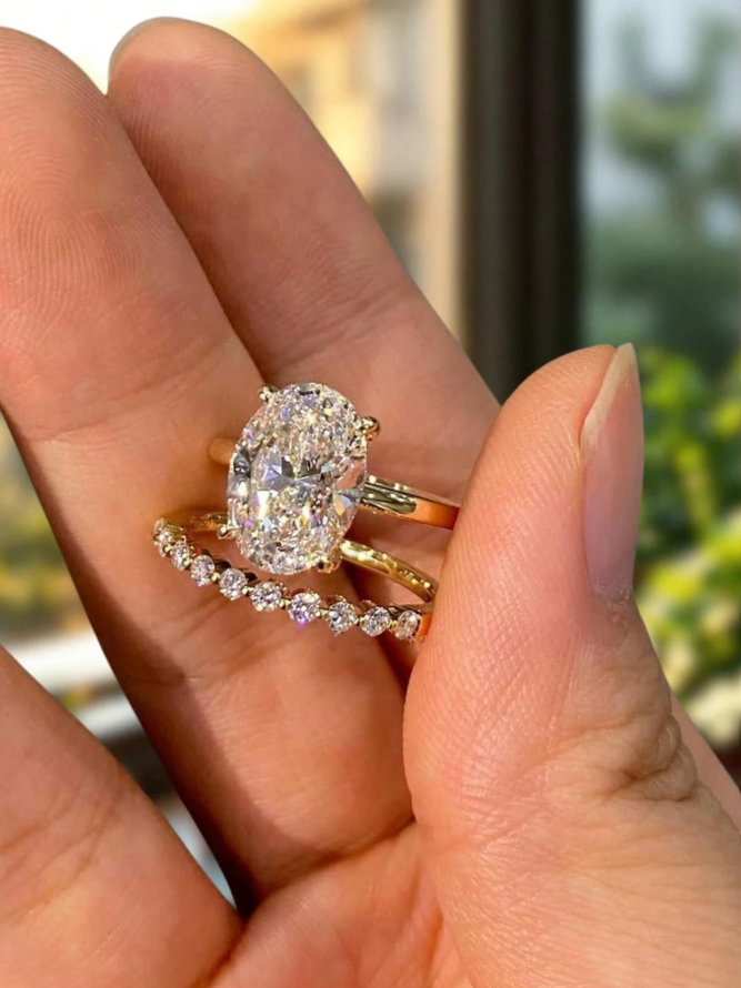 Oval Shape Set Wedding Set - Image 4