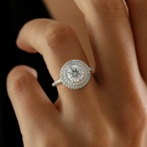 Eight-Claw Round Shape 1ct Moissanite Resplendent Diamond Wedding Ring