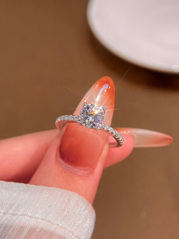 Newsoul Elegant Brilliant 2CT Moissanite Ring - Image 4