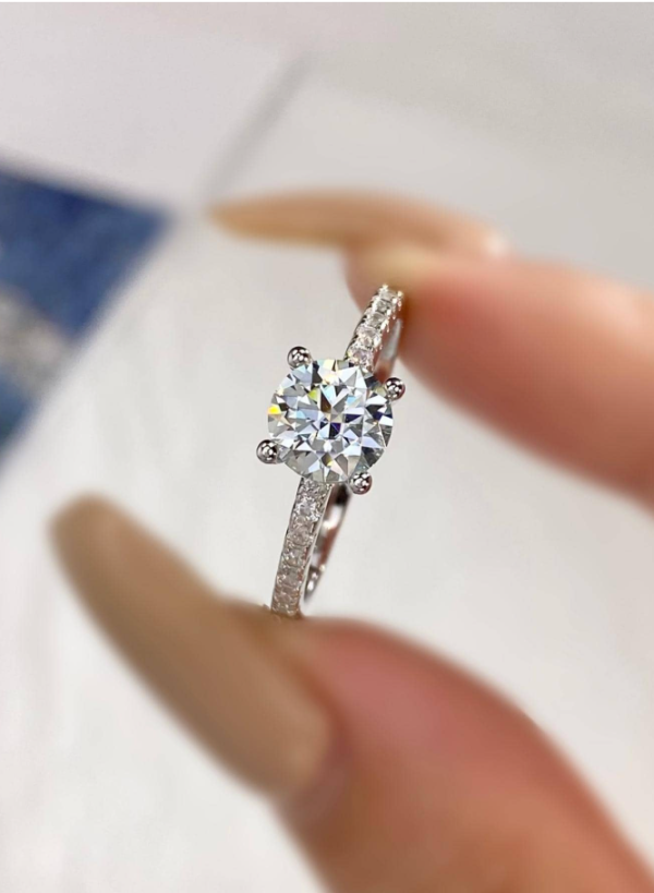 Newsoul Elegant Brilliant 2CT Moissanite Ring - Image 6