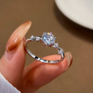 Shiny Moissanite Rhinestone Round Wedding Ring