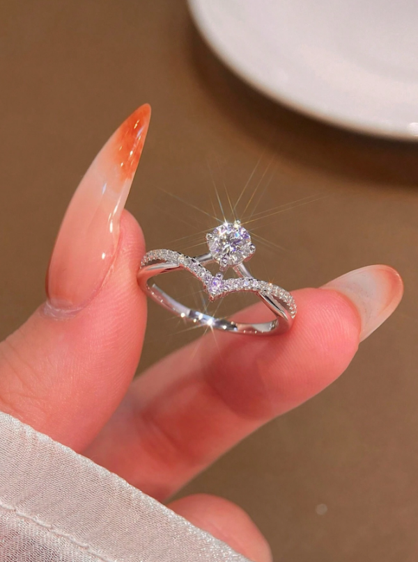 Princess Crown 0.5ct Moissanite Ring - Image 12