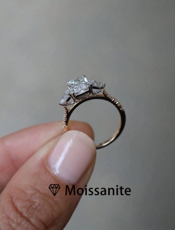 2ct Emerald Cut Moissanite Engagement Ring - Image 5