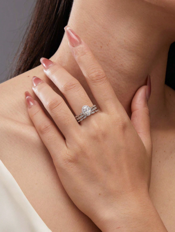 3-Piece 925 Sterling Silver 1-Carat Oval-Shaped Moissanite Wedding Set - Image 3