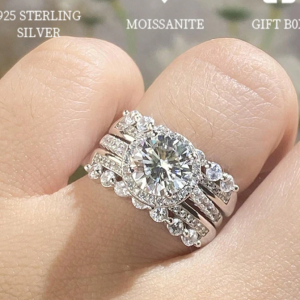 2 Carat Moissanite Wedding Ring Set