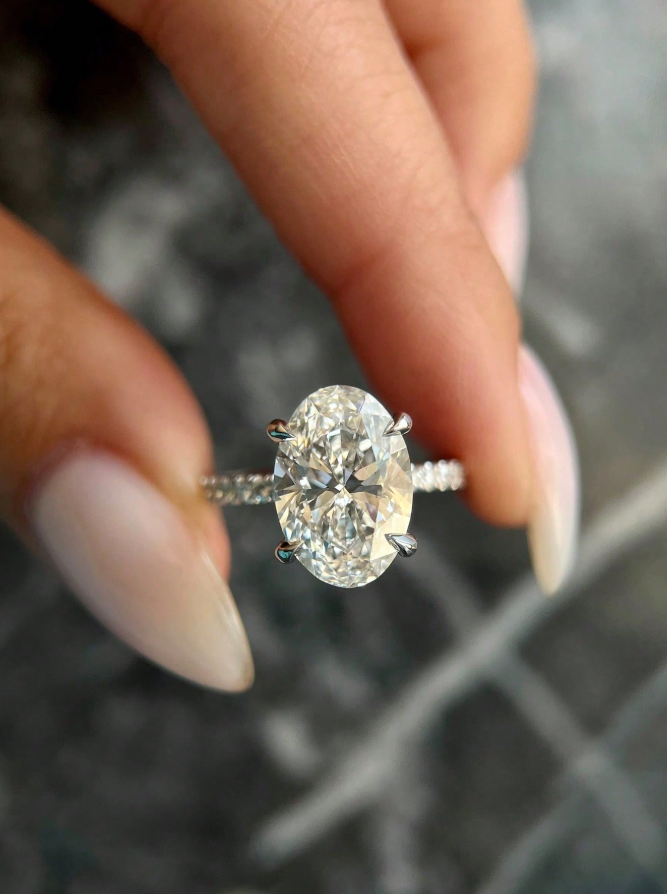 Ellipse Colorless Moissanite Diamond Engagement Ring - Image 6