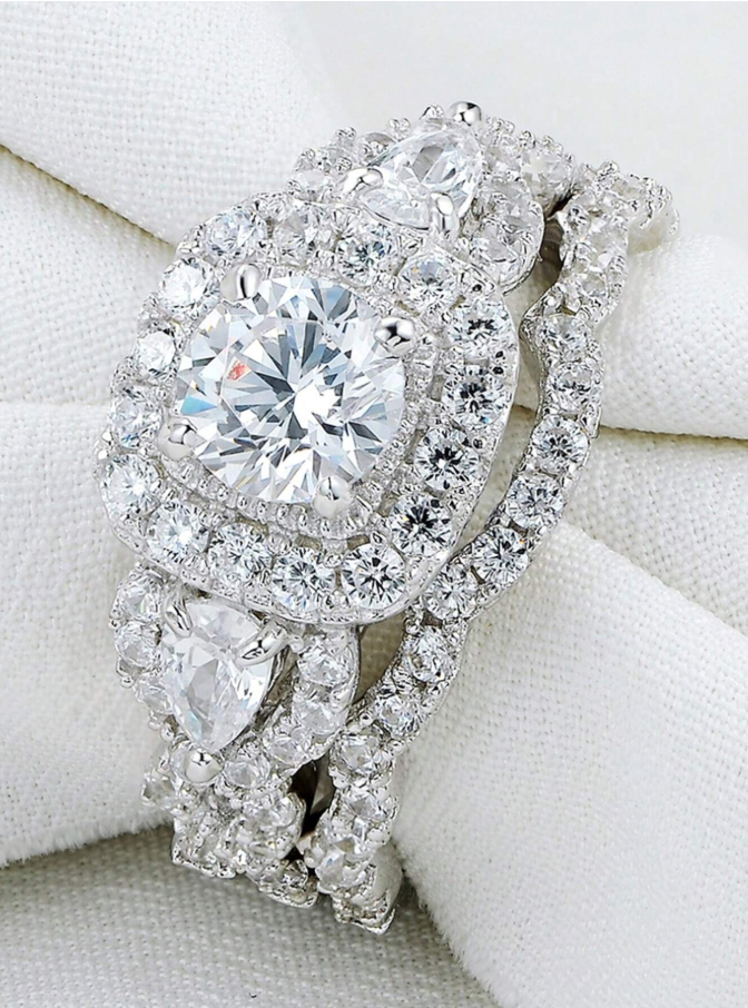 6*6mm 0.8 Ct Round & Pear Cubic Zirconia Wedding Set