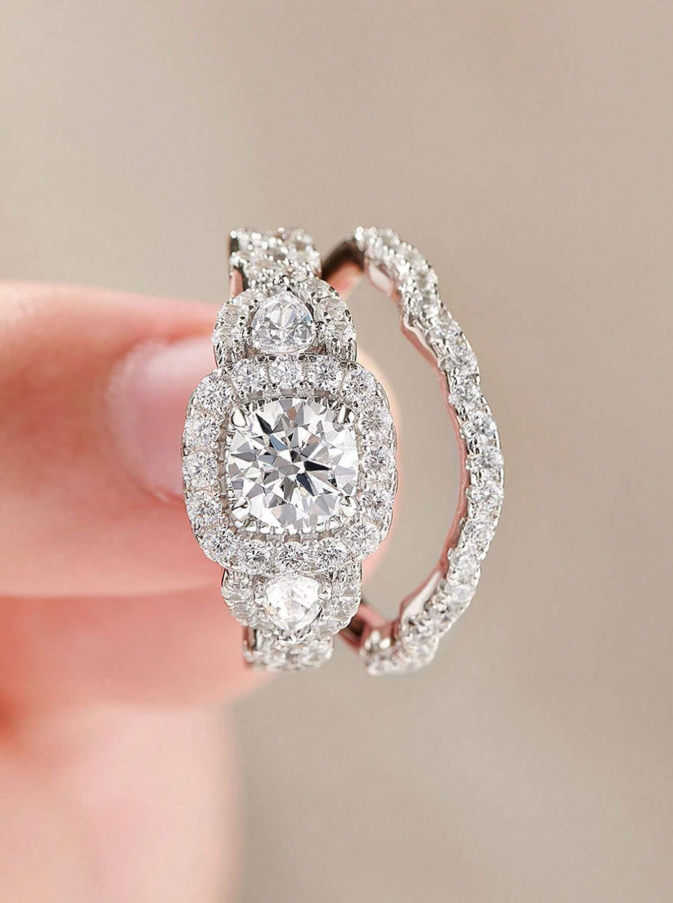 6*6mm 0.8 Ct Round & Pear Cubic Zirconia Wedding Set - Image 4