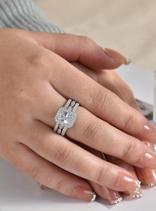 6*8mm 1.88 Ct Radiant Cut High Grade Cubic Zirconia Bridal Set - Image 9