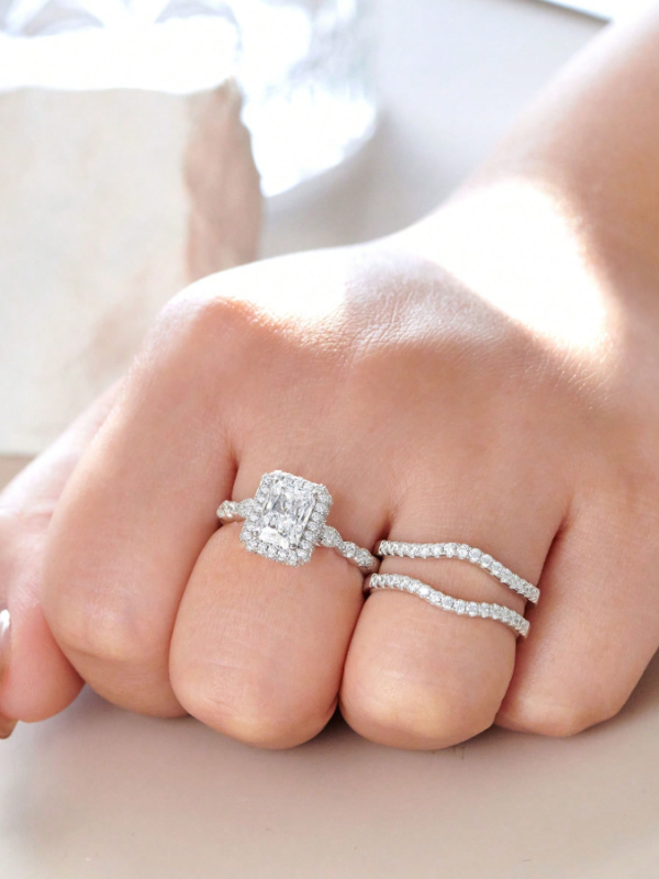 6*8mm 1.88 Ct Radiant Cut High Grade Cubic Zirconia Bridal Set - Image 4