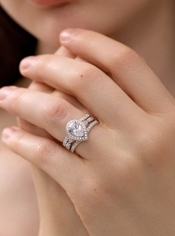 6*9mm 2.7Ct High Grade Cubic Zirconia Wedding Set - Image 24
