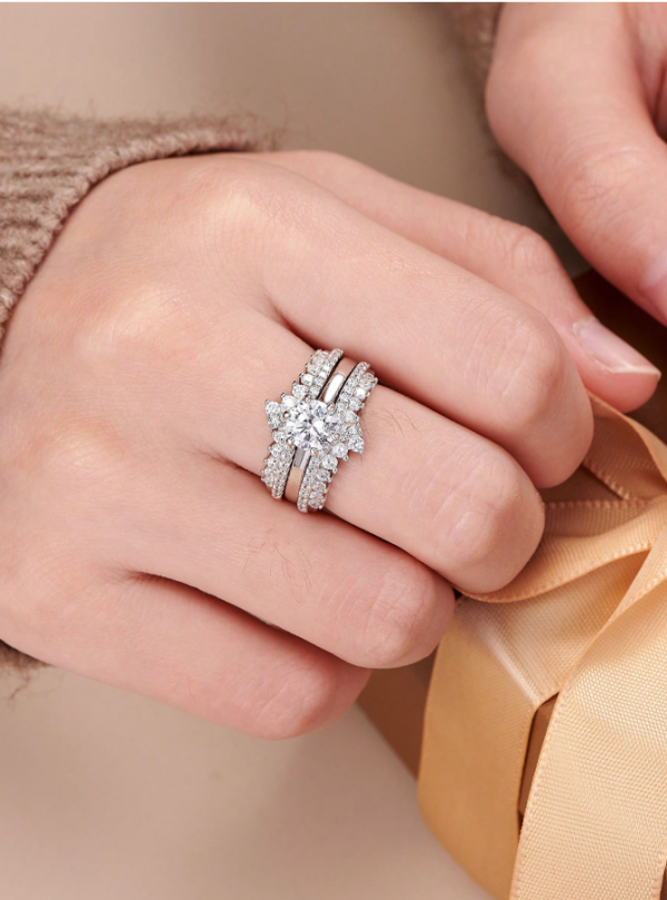 Solitaire 6.5*6.5mm 1.0 Carat Round Cut Dazzling AAAAA Cubic Zirconia Wedding Ring Set - Image 8