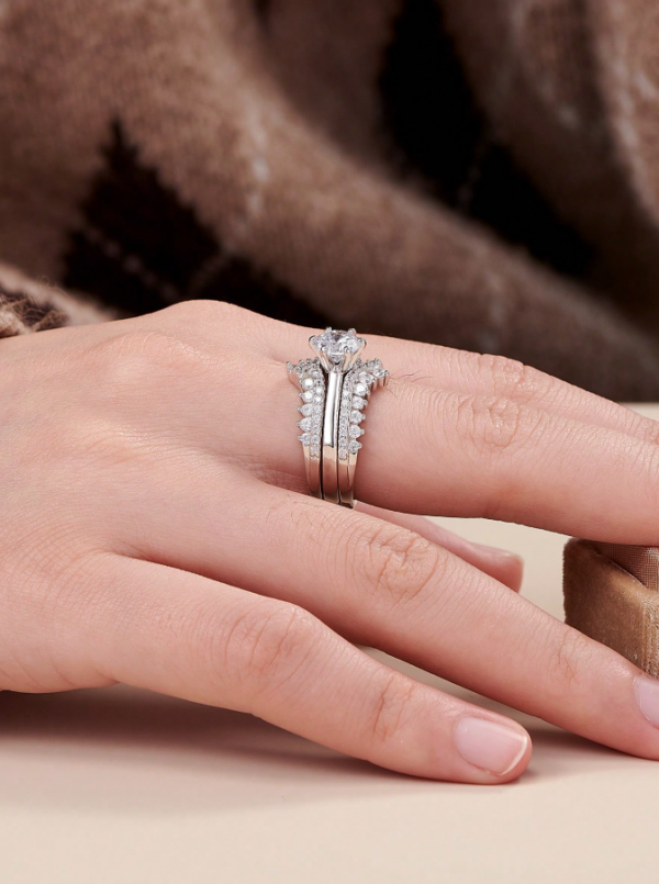 Solitaire 6.5*6.5mm 1.0 Carat Round Cut Dazzling AAAAA Cubic Zirconia Wedding Ring Set - Image 2