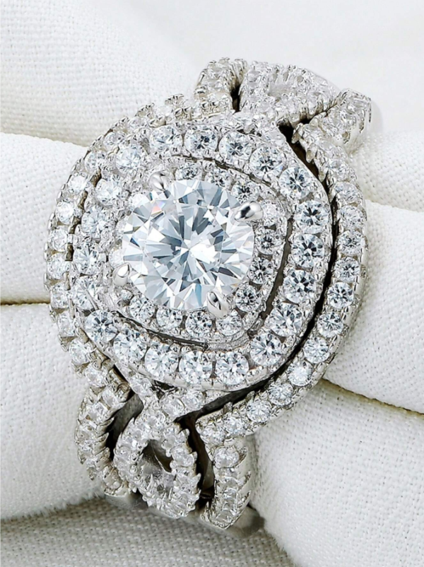 Halo Round Cut 6*6mm 0.8Ct AAAAA Grade Cubic Zirconia Engagement Bridal Ring - Image 5