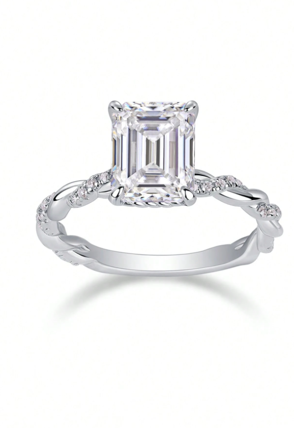 2CT Moissanite Silver Ring - Image 5