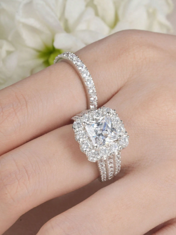 Vintage Style Laboratory-Created 7.5*7.5mm 2.5 Carat Princess Cut Wedding Set - Image 2