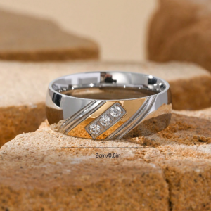 Stainless Steel 18K Gold Plated Inlaid Cubic Zirconia Wedding Ring