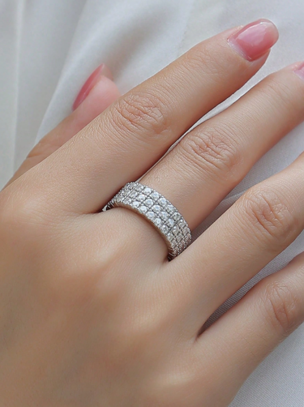 925 Sterling Silver Moissanite Ring - Image 3