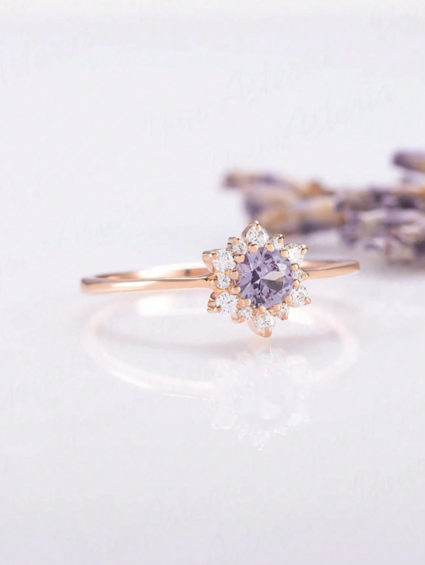 Sunflower Shaped Elegant Cubic Zirconia Classic Ring - Image 3