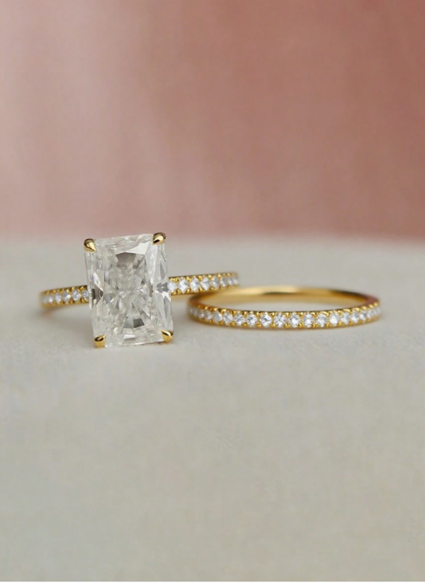 Single Row & Rectangular Wedding Ring Set - Image 5