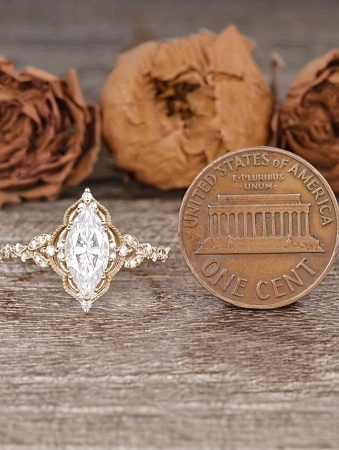 Champagne Gold Horse Eye White Zirconia Ring - Image 4