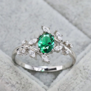 Silver Ring With Branch & Oval Shaped Green Gemstone