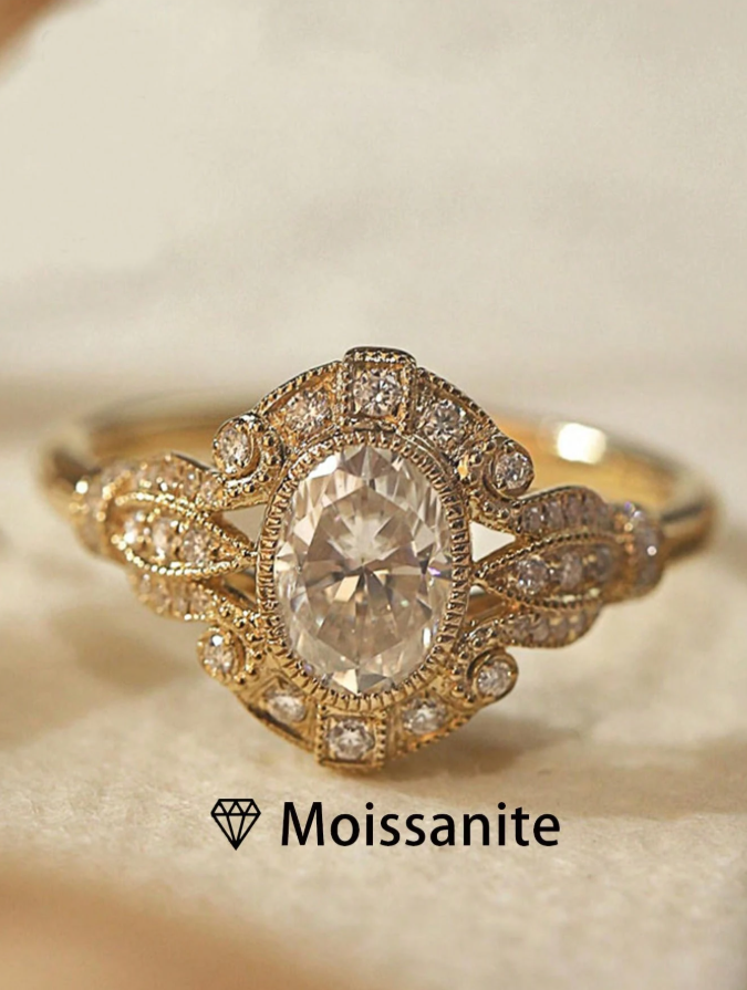 The Royale Moissanite Ring - Image 3