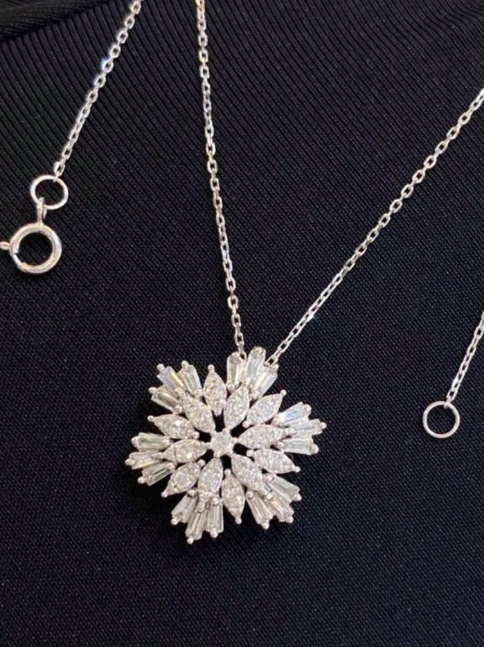 Winter Radiance Pendant Necklace - Image 4