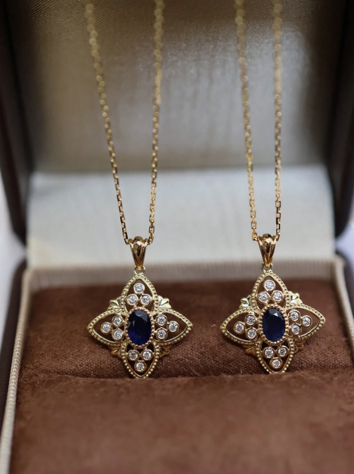 Roman Manor - Royal Blue Pendant Necklace - Image 3