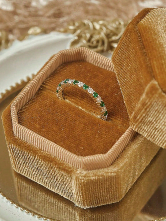 Amara Green Eternity Band